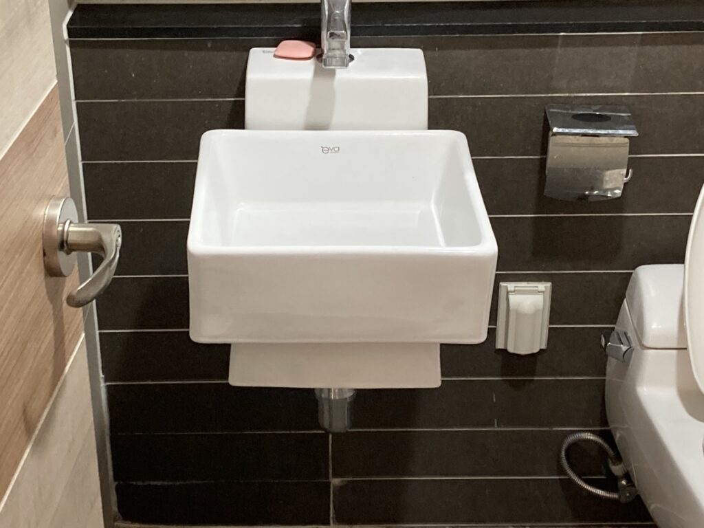 남양주 아파트 화장실 철거 현장-욕실 리모델링 철거 작업 후기 6 KakaoTalk 20230310 141429478 05