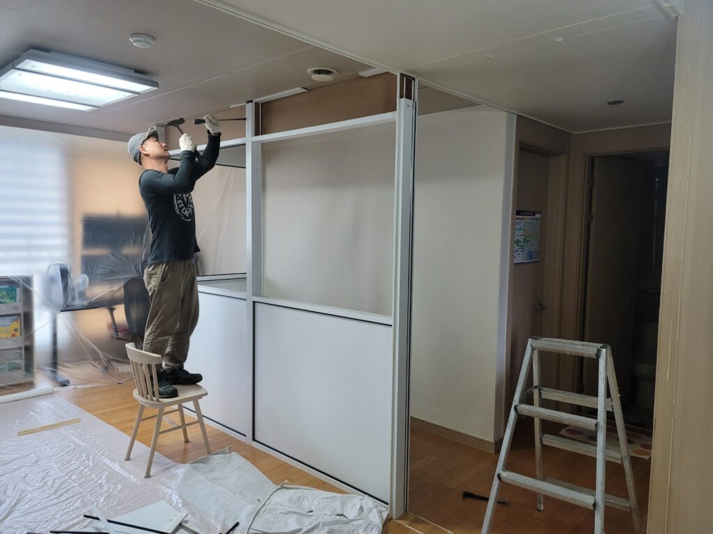 분당 야탑동 아파트 교습소 가벽 철거 시공사례 | 아파트 내부 철거 7 아파트 교습소 가벽 철거 과정