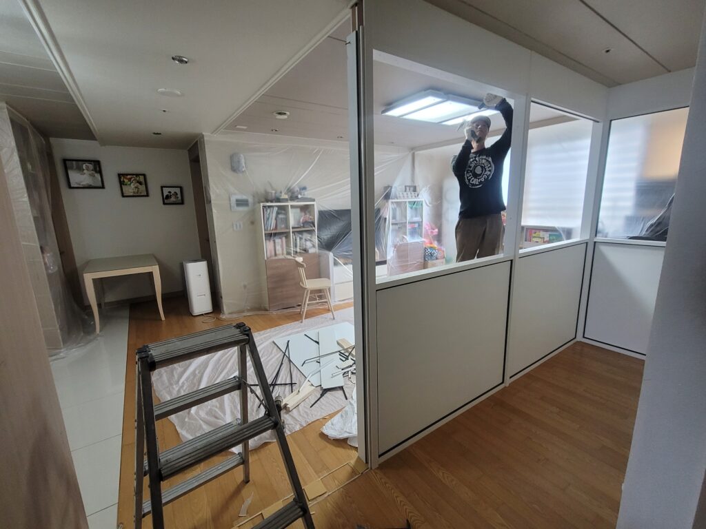 분당 야탑동 아파트 교습소 가벽 철거 시공사례 | 아파트 내부 철거 8 분당 야탑동 아파트 철거 현장